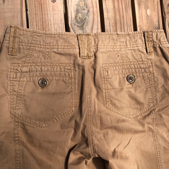 Eddie Bauer Women’s Dark Khaki Pants Straight Leg Mid-Rise Dark Tan - Picture 7 of 7